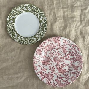 Set of 2 petite plates